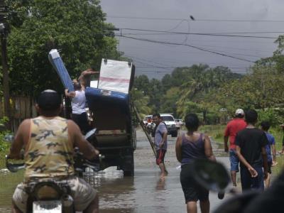 lluvias-dejan-6-muertos,-y-cientos-de-albergados-en-honduras