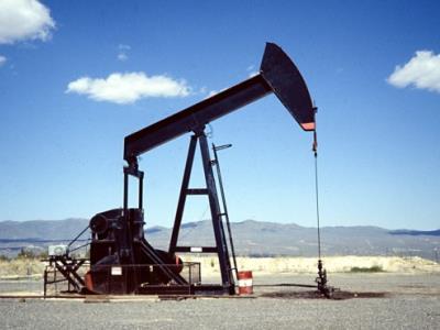 petroleo-de-texas-se-mantiene-por-debajo-de-80-dolares