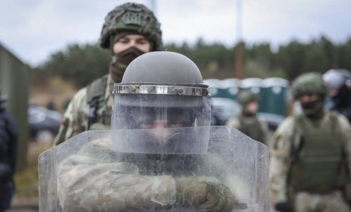 explota-en-policia-polaca-regalo-entregado-por-seguridad-de-ucrania