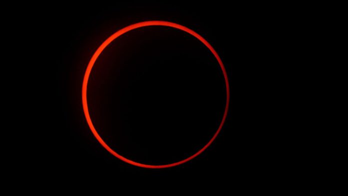 fotos-|-asi-se-vio-el-eclipse-solar-anular-de-octubre-2023